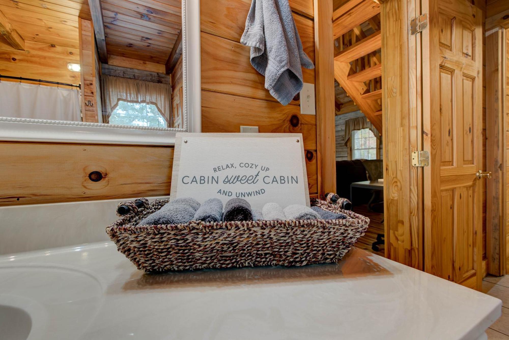 The Willow, Secluded And Cozy Country Cabin Ravenna ภายนอก รูปภาพ