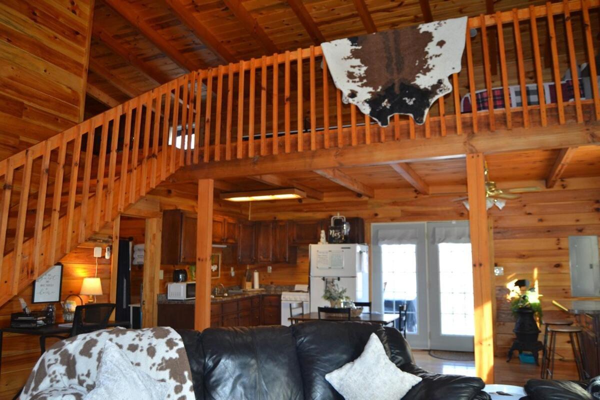 The Willow, Secluded And Cozy Country Cabin Ravenna ภายนอก รูปภาพ